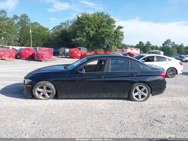45303881 :رقم المزاد ، WBA3C1C51EK113496 vin ، 2014 Bmw 328i مزاد بيع