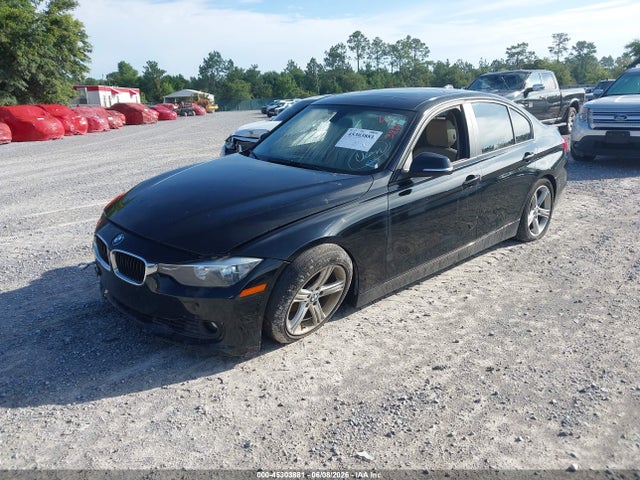 45303881 :رقم المزاد ، WBA3C1C51EK113496 vin ، 2014 Bmw 328i مزاد بيع