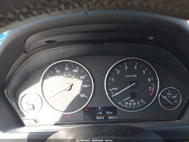 45303881 :رقم المزاد ، WBA3C1C51EK113496 vin ، 2014 Bmw 328i مزاد بيع