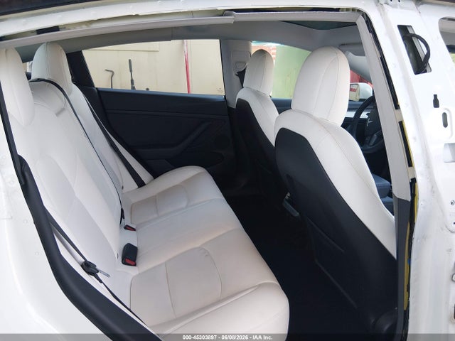 Tesla Model 3 Standard Range Plus Rear-wheel Drive 2021 5YJ3E1EA8MF987704 Image 8