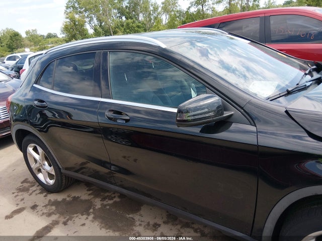 2020 Mercedes-benz Gla 250 მანქანა იყიდება აუქციონზე, vin: WDCTG4EB3LU027131, აუქციონის ნომერი: 45303908