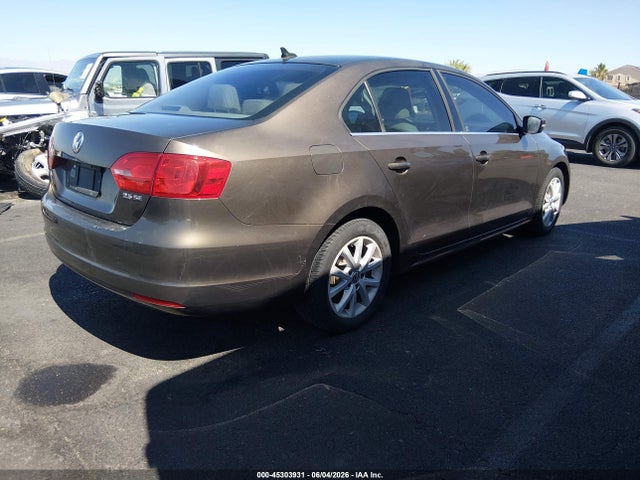 Продажа на аукционе авто 2013 Volkswagen Jetta 2.5l Se, vin: 3VWDP7AJ0DM215505, номер лота: 45303931