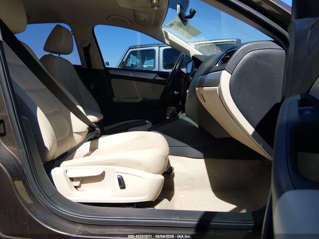 45303931 :رقم المزاد ، 3VWDP7AJ0DM215505 vin ، 2013 Volkswagen Jetta 2.5l Se مزاد بيع