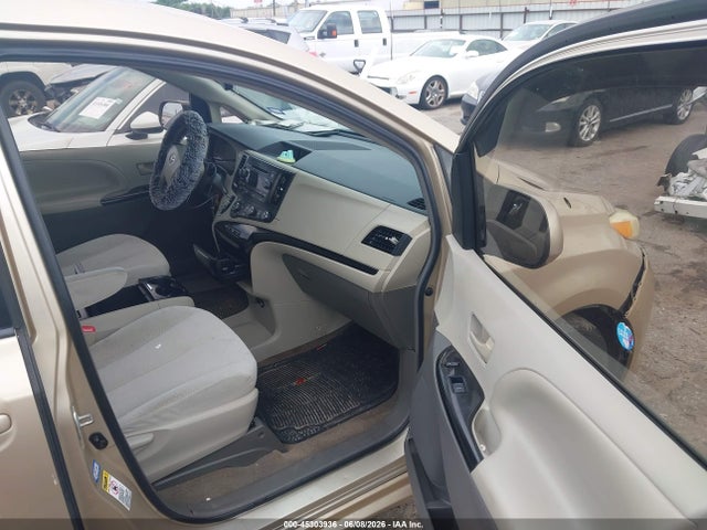 Продаж на аукціоні авто 2012 Toyota Sienna Le V6 8 Passenger, vin: 5TDKK3DC7CS214784, номер лоту: 45303936