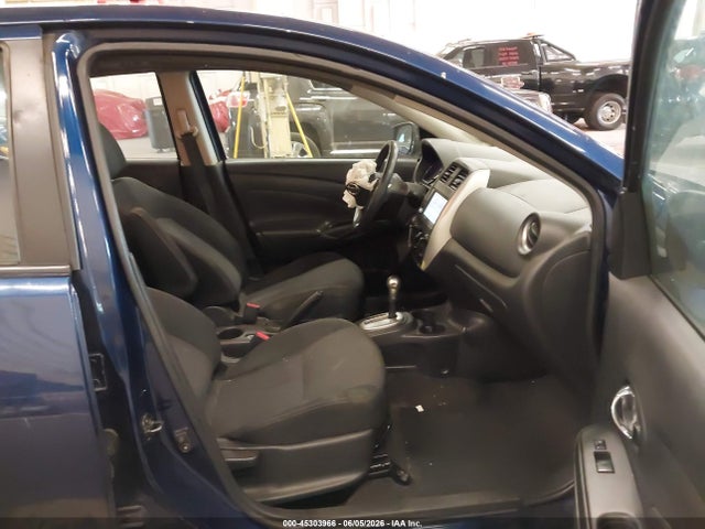 3N1CN7AP1KL840333 Nissan Versa 1.6 Sv