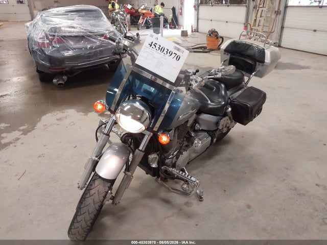 Продажа на аукционе авто 2004 Honda Vtx1300 C, vin: 1HFSC55074A007569, номер лота: 45303970