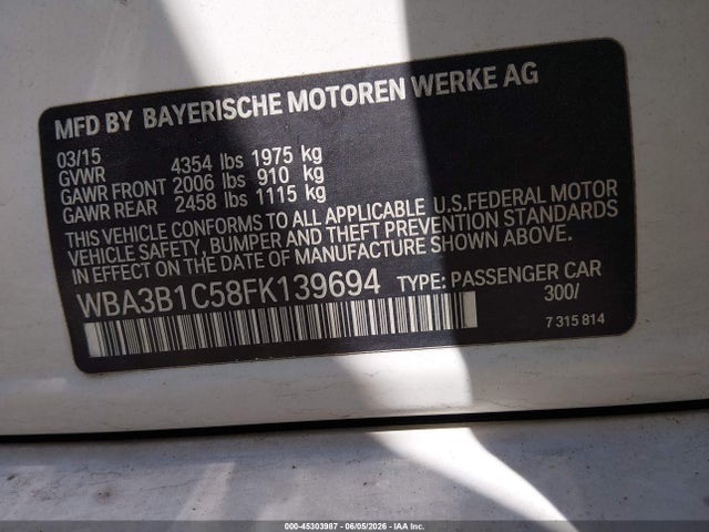 45303987 :رقم المزاد ، WBA3B1C58FK139694 vin ، 2015 Bmw 320i مزاد بيع