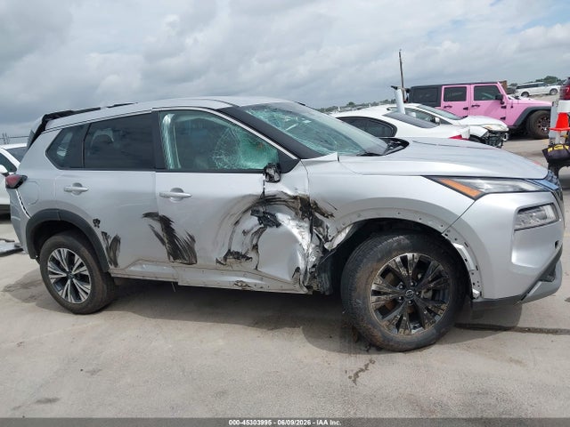 5N1BT3BB4PC851139 Nissan Rogue Sv Intelligent Awd