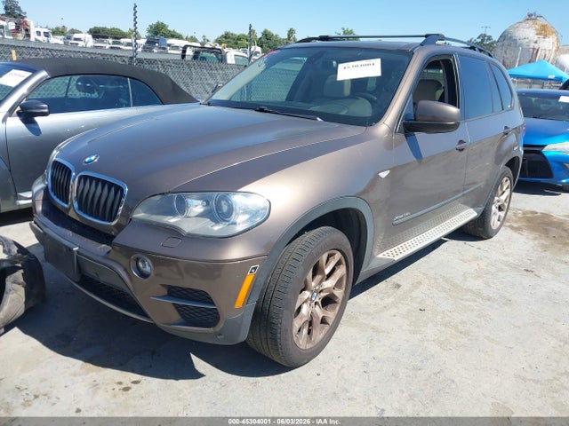 2012 Bmw X5 Xdrive35i/xdrive35i Premium/xdrive35i Sport Activity მანქანა იყიდება აუქციონზე, vin: 5UXZV4C57CL767174, აუქციონის ნომერი: 45304001