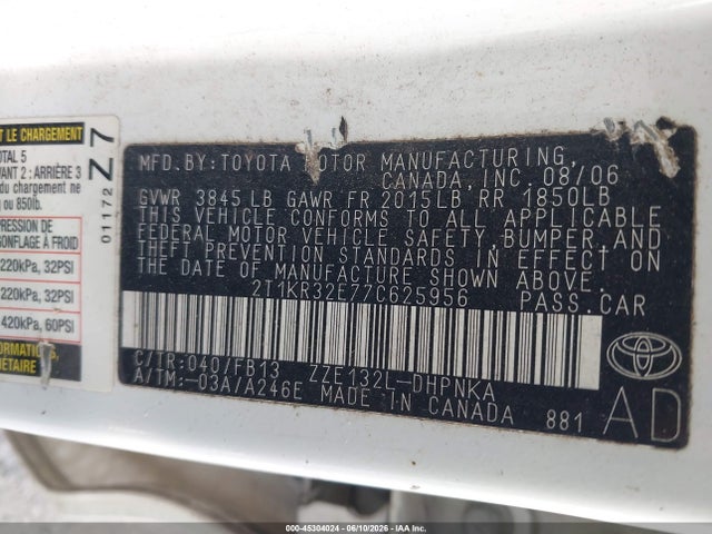 45304024 :رقم المزاد ، 2T1KR32E77C625956 vin ، 2007 Toyota Matrix Xr مزاد بيع