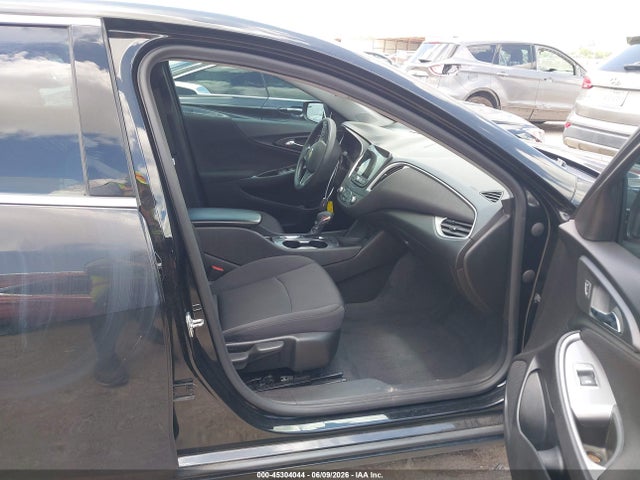 Продажа на аукционе авто 2024 Chevrolet Malibu Fwd Ls, vin: 1G1ZB5STXRF161061, номер лота: 45304044