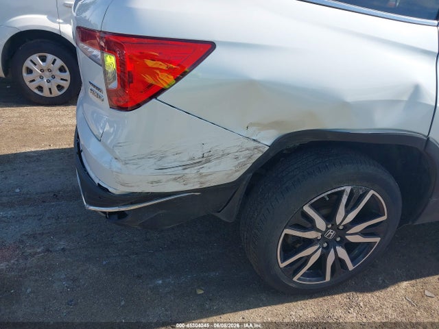 Продажа на аукционе авто 2022 Honda Pilot Awd Touring 7 Passenger, vin: 5FNYF6H65NB060572, номер лота: 45304045