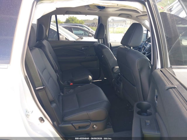 Продажа на аукционе авто 2022 Honda Pilot Awd Touring 7 Passenger, vin: 5FNYF6H65NB060572, номер лота: 45304045