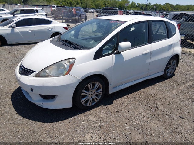 Продажа на аукционе авто 2009 Honda Fit Sport, vin: JHMGE88469C000861, номер лота: 45304058