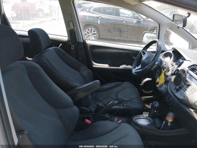 Продажа на аукционе авто 2009 Honda Fit Sport, vin: JHMGE88469C000861, номер лота: 45304058