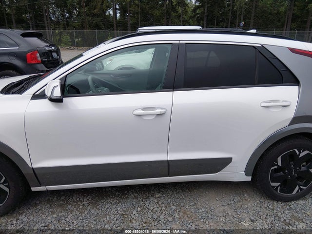KIA Niro Ev Wave 2023 KNDCT3L14P5019982 Image 15