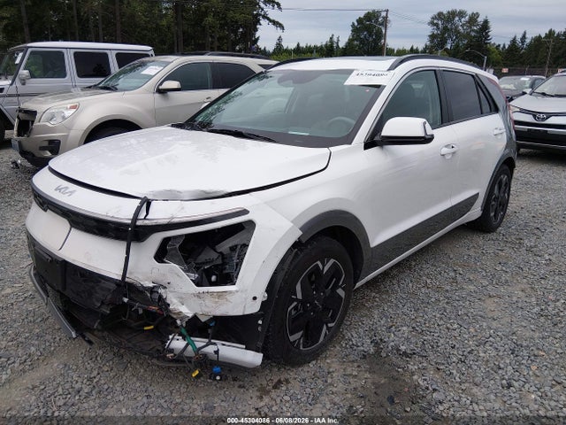 KIA Niro Ev Wave 2023 KNDCT3L14P5019982 Image 2