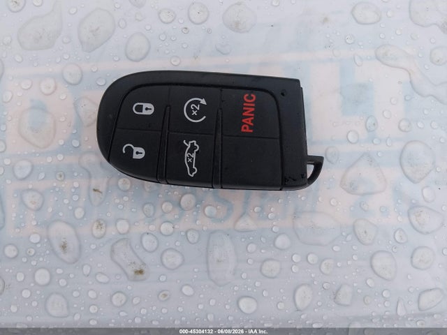 Aukcja sprzedaży 2015 Chrysler 300c Platinum, vin: 2C3CCAPGXFH781017, numer aukcji: 45304132
