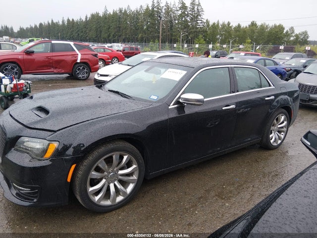 Aukcja sprzedaży 2015 Chrysler 300c Platinum, vin: 2C3CCAPGXFH781017, numer aukcji: 45304132