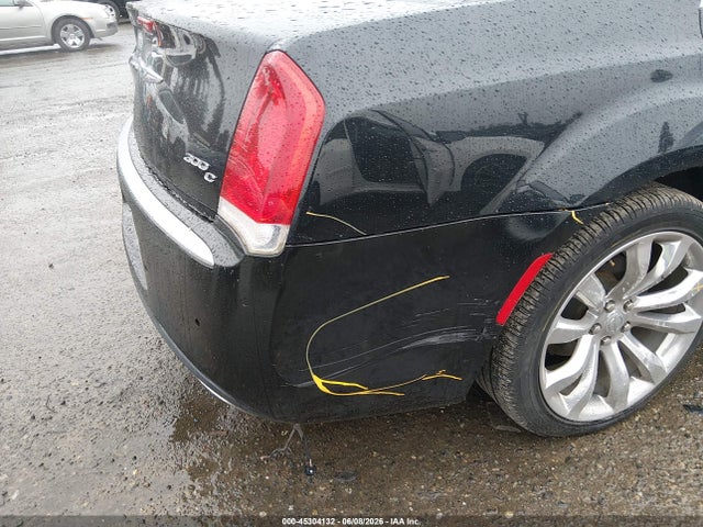 Aukcja sprzedaży 2015 Chrysler 300c Platinum, vin: 2C3CCAPGXFH781017, numer aukcji: 45304132