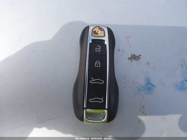 2025 Porsche Taycan Gts მანქანა იყიდება აუქციონზე, vin: WP0AD2Y12SSA50118, აუქციონის ნომერი: 45304136