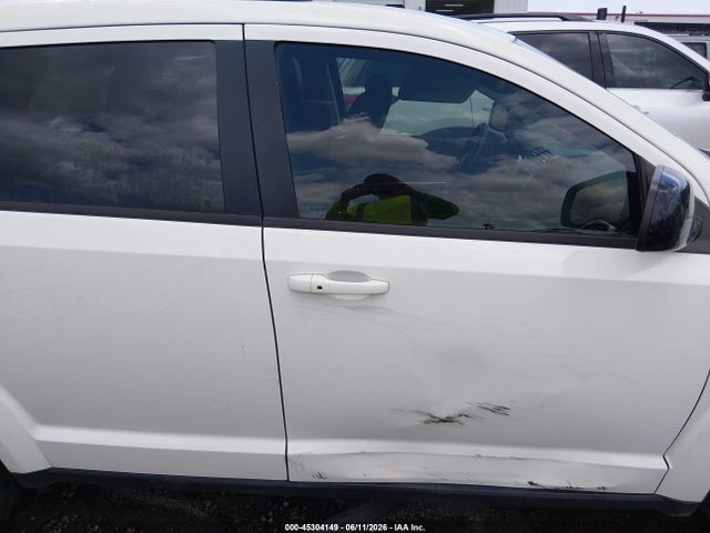 45304149 :رقم المزاد ، 3C4PDCBB6KT835464 vin ، 2019 Dodge Journey Se مزاد بيع