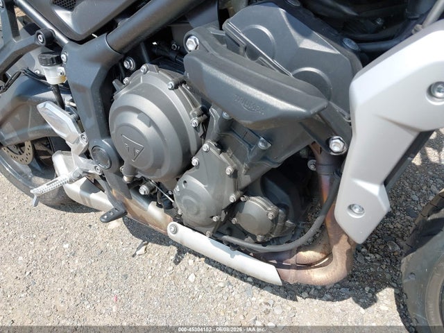 Triumph Motorcycle Trident 660 2023 SMTL10UL7PTBL1860 Image 8