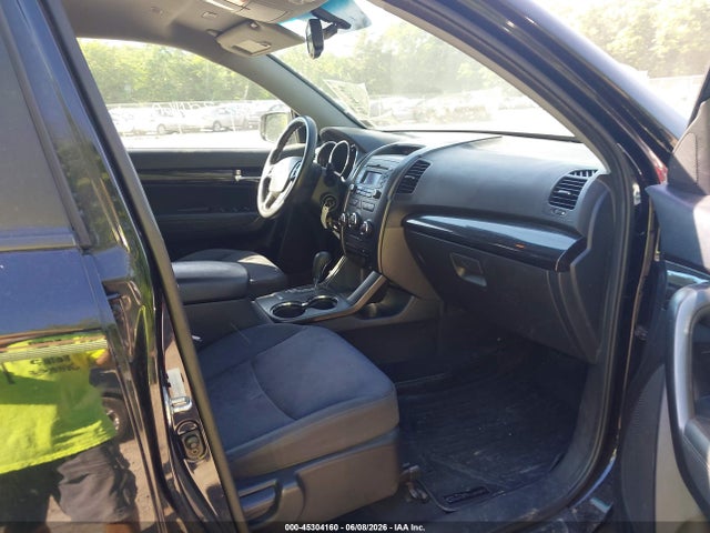 Продажа на аукционе авто 2011 Kia Sorento Lx, vin: 5XYKTCA19BG128503, номер лота: 45304160