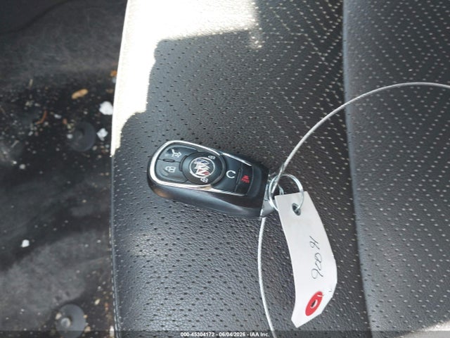 45304172 :رقم المزاد ، KL4MMGSL3MB113483 vin ، 2021 Buick Encore Gx Awd Essence مزاد بيع