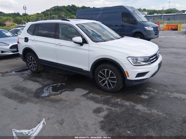 Продажа на аукционе авто 2019 Volkswagen Tiguan 2.0t Se/2.0t Sel/2.0t Sel R-line/2.0t Sel R-line Black, vin: 3VV2B7AX8KM125367, номер лота: 45304173