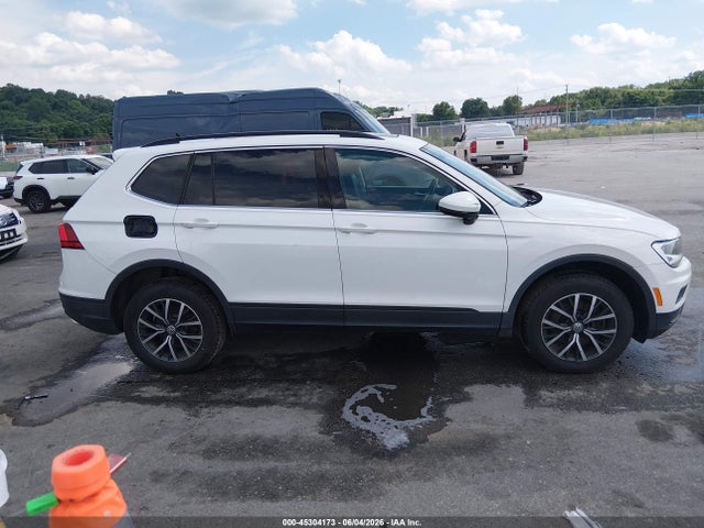 Продажа на аукционе авто 2019 Volkswagen Tiguan 2.0t Se/2.0t Sel/2.0t Sel R-line/2.0t Sel R-line Black, vin: 3VV2B7AX8KM125367, номер лота: 45304173