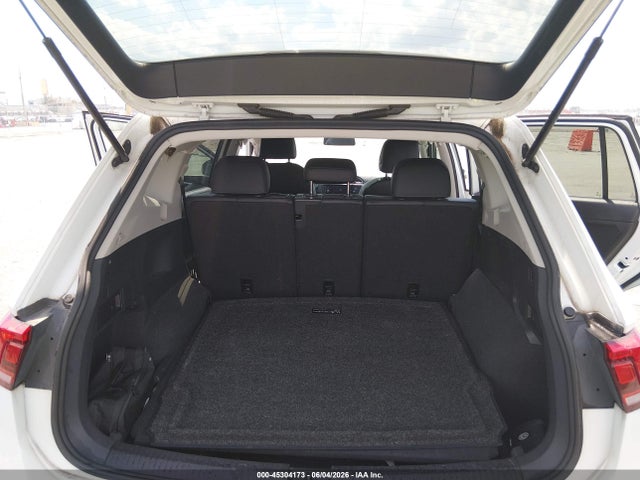 Продажа на аукционе авто 2019 Volkswagen Tiguan 2.0t Se/2.0t Sel/2.0t Sel R-line/2.0t Sel R-line Black, vin: 3VV2B7AX8KM125367, номер лота: 45304173