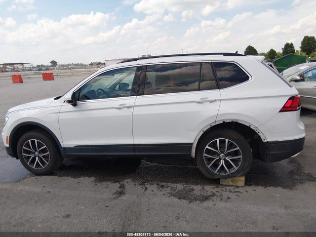 Продажа на аукционе авто 2019 Volkswagen Tiguan 2.0t Se/2.0t Sel/2.0t Sel R-line/2.0t Sel R-line Black, vin: 3VV2B7AX8KM125367, номер лота: 45304173