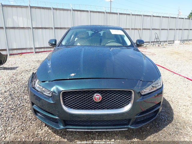 Jaguar Xe 25t Prestige 2017 SAJAE4BG6HA972667 Image 12