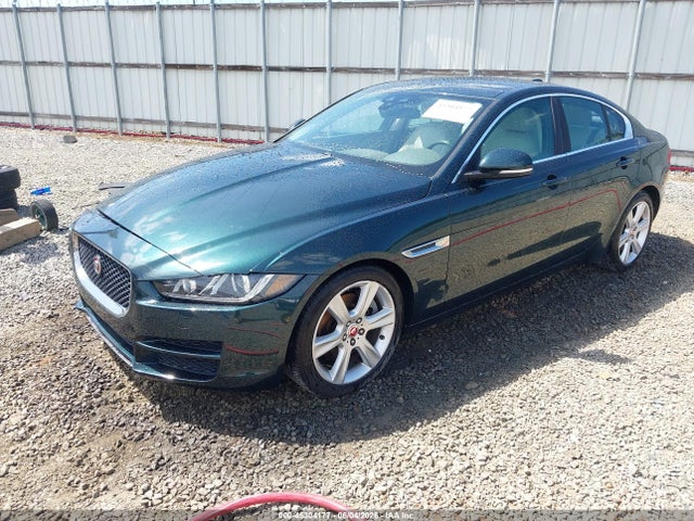 Jaguar Xe 25t Prestige 2017 SAJAE4BG6HA972667 Image 2