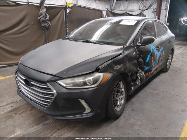 Hyundai ELANTRA SE 2017 5NPD74LF9HH158131 Image 2