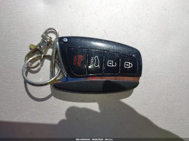 Hyundai Santa Fe Se Ultimate 2017 KM8SR4HF1HU215577 Image 11