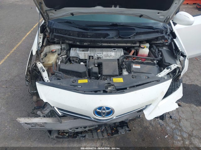 Продажа на аукционе авто 2014 Toyota Prius V Three, vin: JTDZN3EU1EJ008454, номер лота: 45304274