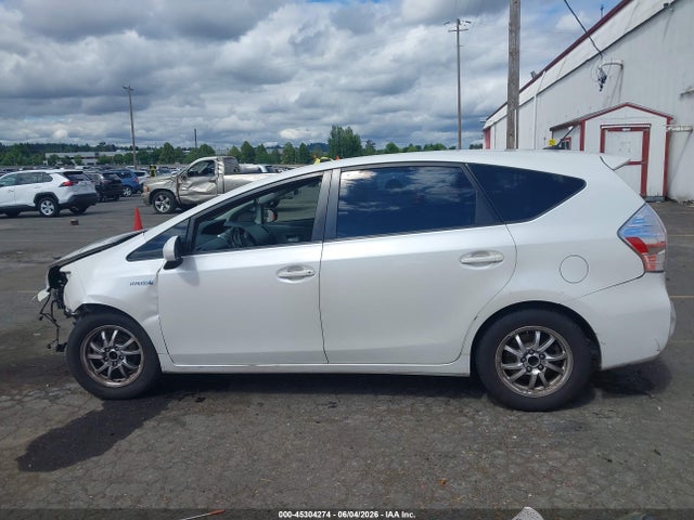 Продажа на аукционе авто 2014 Toyota Prius V Three, vin: JTDZN3EU1EJ008454, номер лота: 45304274