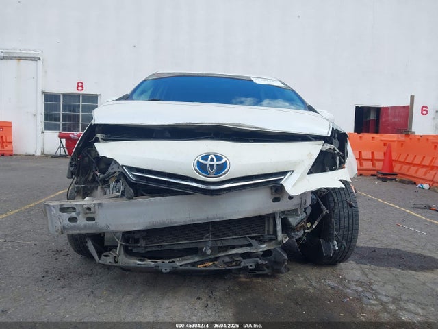 Продажа на аукционе авто 2014 Toyota Prius V Three, vin: JTDZN3EU1EJ008454, номер лота: 45304274