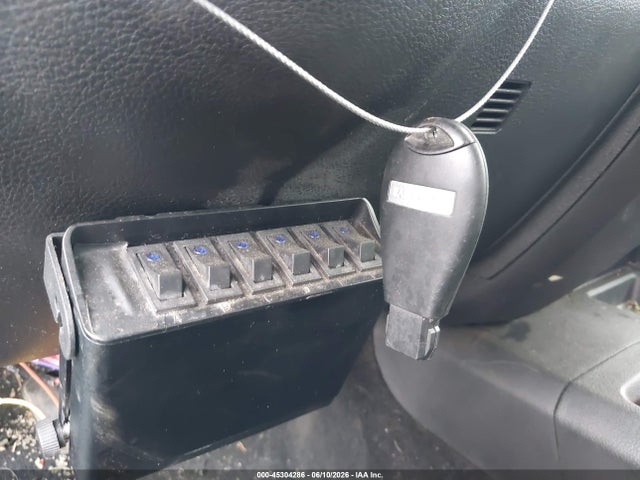45304286 :رقم المزاد ، 3C63R3GL8DG617790 vin ، 2013 Ram 3500 Tradesman مزاد بيع