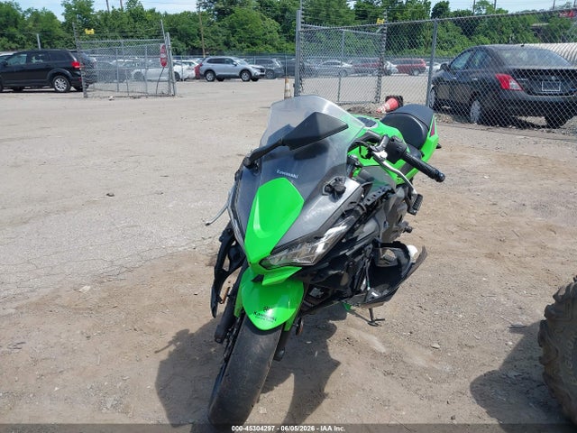 Kawasaki Ex650 R 2023 ML5EXER14PDA89548 Image 2