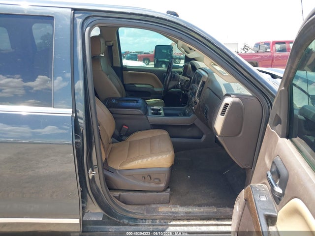 45304323 :رقم المزاد ، 1GT12UEY0JF207376 vin ، 2018 Gmc Sierra 2500hd Denali مزاد بيع
