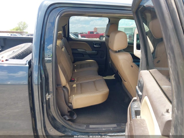 45304323 :رقم المزاد ، 1GT12UEY0JF207376 vin ، 2018 Gmc Sierra 2500hd Denali مزاد بيع