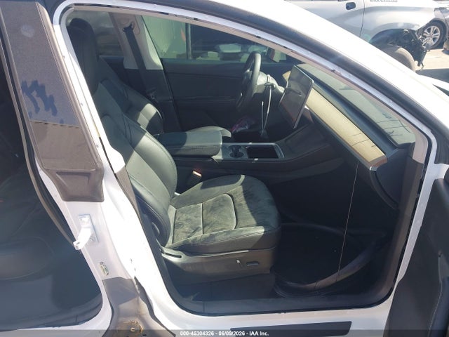 Aukcja sprzedaży 2022 Tesla Model Y Long Range Dual Motor All-wheel Drive, vin: 7SAYGDEE5NF332330, numer aukcji: 45304326