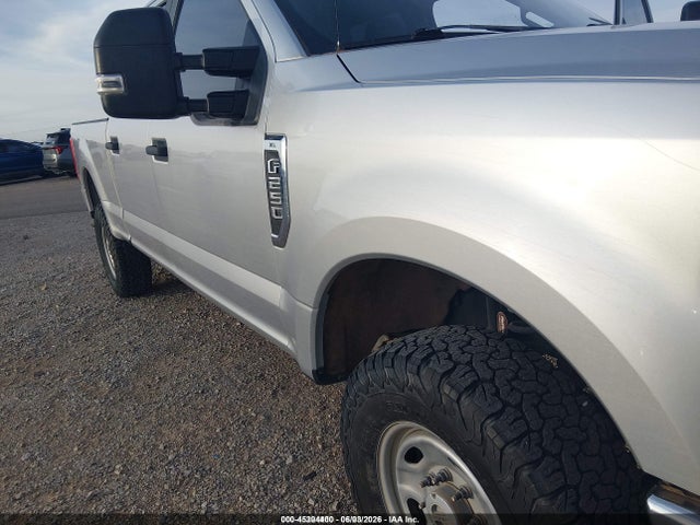 1FT7W2B61JEC69946 Ford F-250 Xl