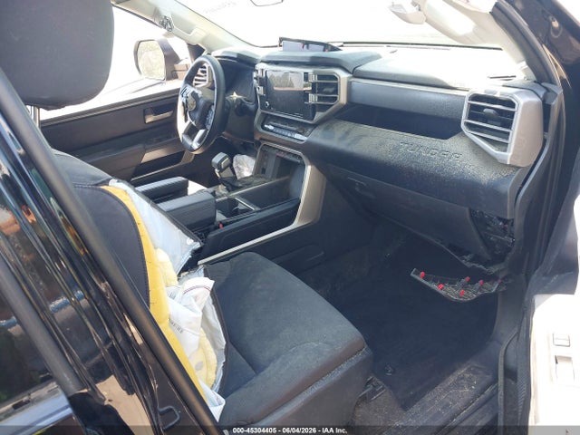 Продаж на аукціоні авто 2023 Toyota Tundra Sr5, vin: 5TFLA5AB5PX019779, номер лоту: 45304405