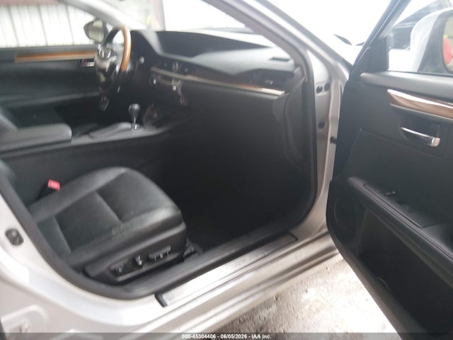 Продажа на аукционе авто 2014 Lexus Es 300h, vin: JTHBW1GG7E2054101, номер лота: 45304406