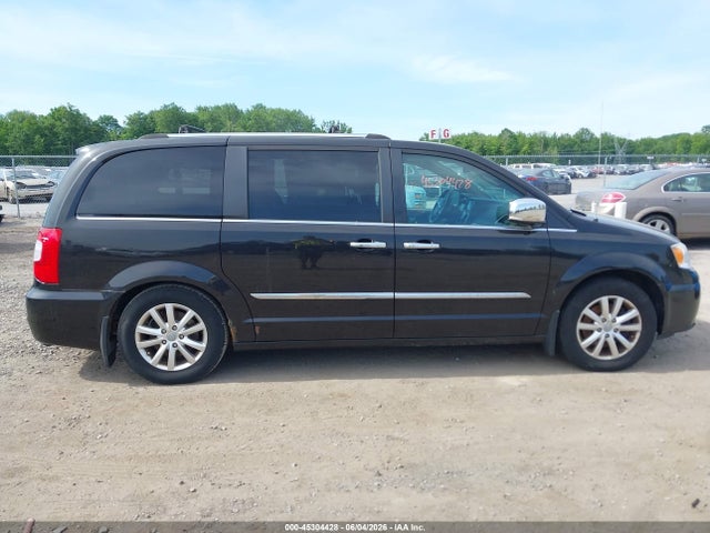 Продажа на аукционе авто 2015 Chrysler Town & Country Limited Platinum, vin: 2C4RC1GG5FR708637, номер лота: 45304428
