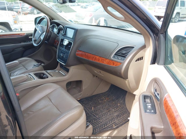 Продажа на аукционе авто 2015 Chrysler Town & Country Limited Platinum, vin: 2C4RC1GG5FR708637, номер лота: 45304428